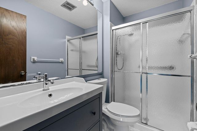 10302 Toledo Circle, Bloomington, MN 55437