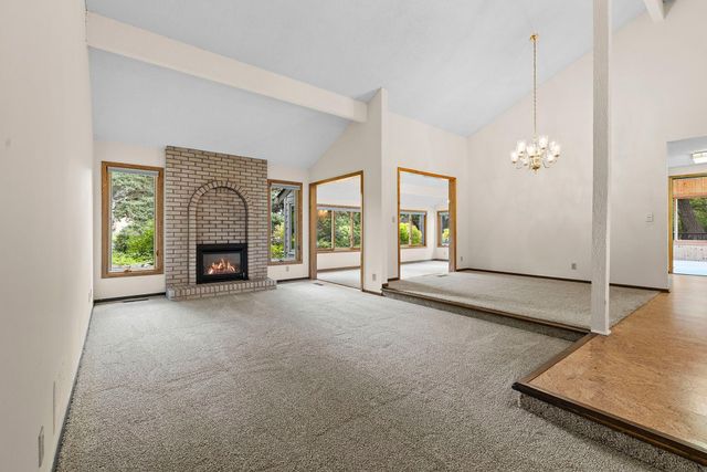 10302 Toledo Circle, Bloomington, MN 55437