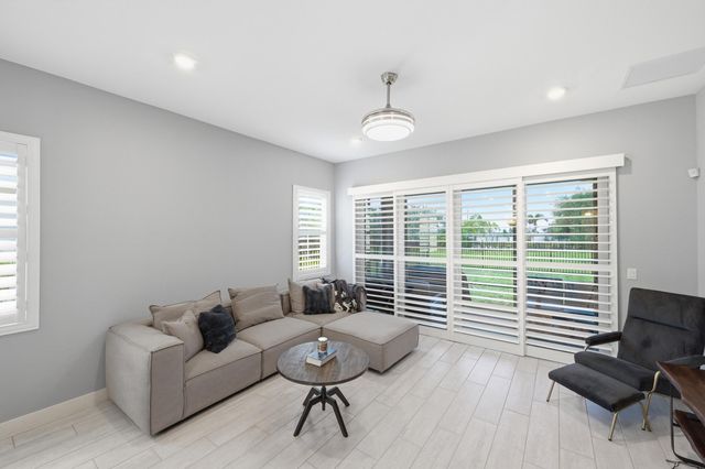 19680 Weathervane Way, Loxahatchee, FL 33470