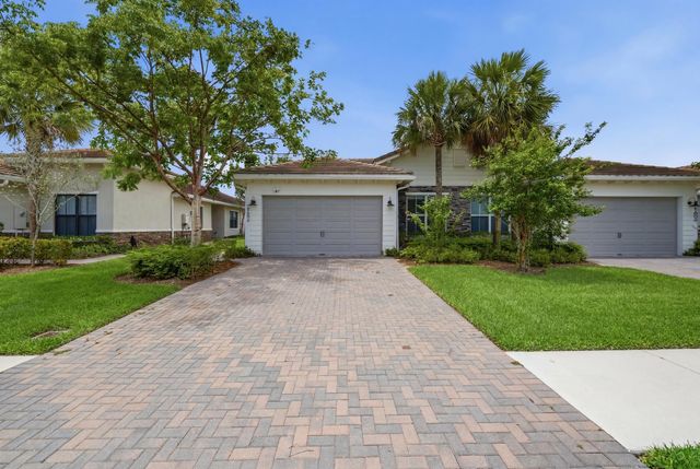 19680 Weathervane Way, Loxahatchee, FL 33470