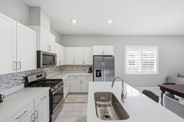 19680 Weathervane Way, Loxahatchee, FL 33470