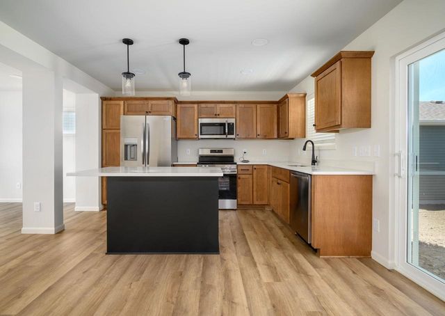 439 Savannah Drive, Oregon, WI 53575