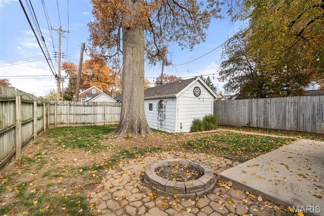 6455 Oleatha Avenue, St Louis, MO 63139