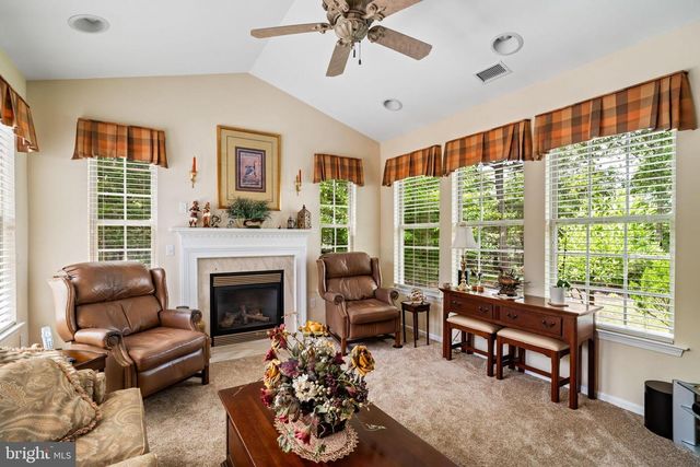 11 SANIBEL LN, Barnegat, NJ 08005