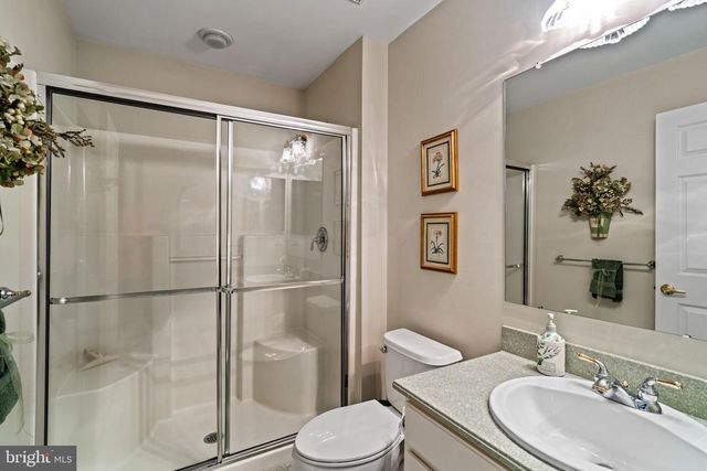 11 SANIBEL LN, Barnegat, NJ 08005