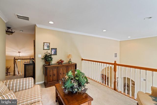 11 SANIBEL LN, Barnegat, NJ 08005