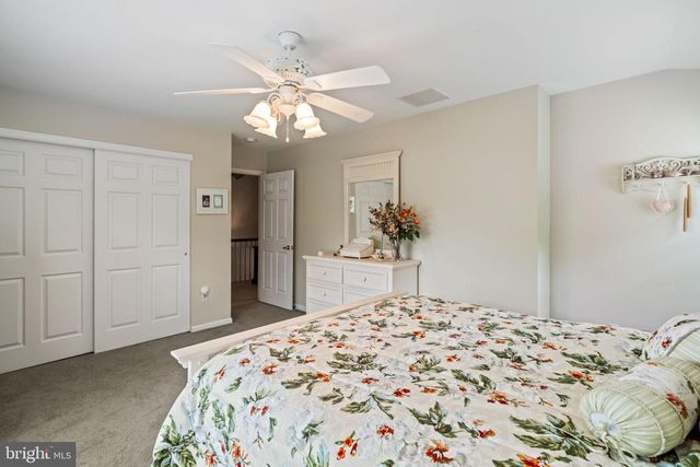 11 SANIBEL LN, Barnegat, NJ 08005