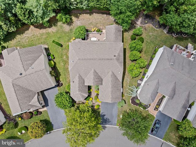 11 SANIBEL LN, Barnegat, NJ 08005