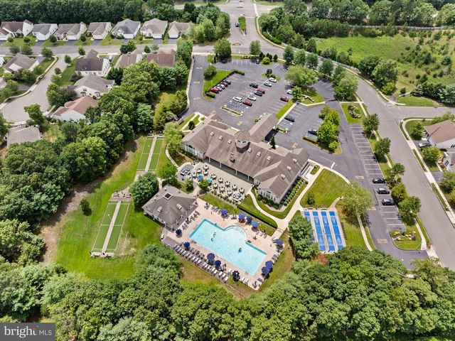 11 SANIBEL LN, Barnegat, NJ 08005
