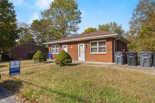 521 Hawkins Rd Apt 3, Clarksville, TN 37040