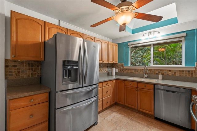 1097 Ewa Pl, Kihei, HI 96753