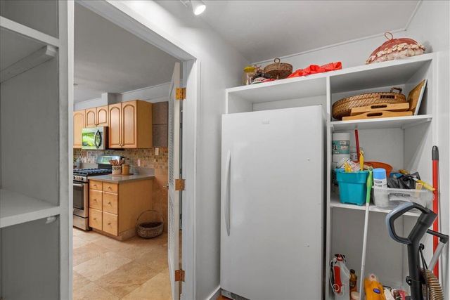 1097 Ewa Pl, Kihei, HI 96753