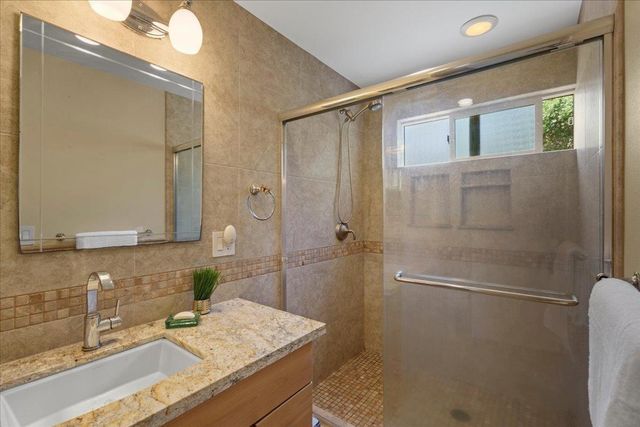 1097 Ewa Pl, Kihei, HI 96753