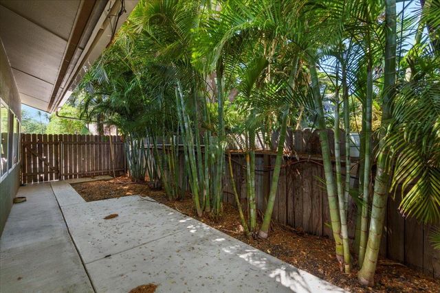 1097 Ewa Pl, Kihei, HI 96753