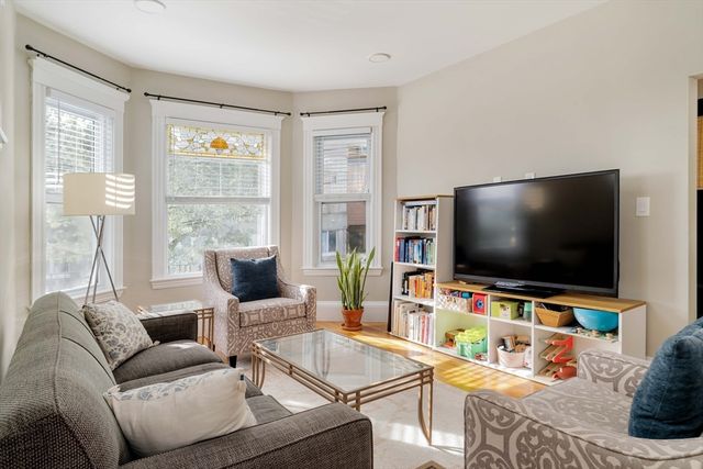 19 Crocker Street, Somerville, MA 02143