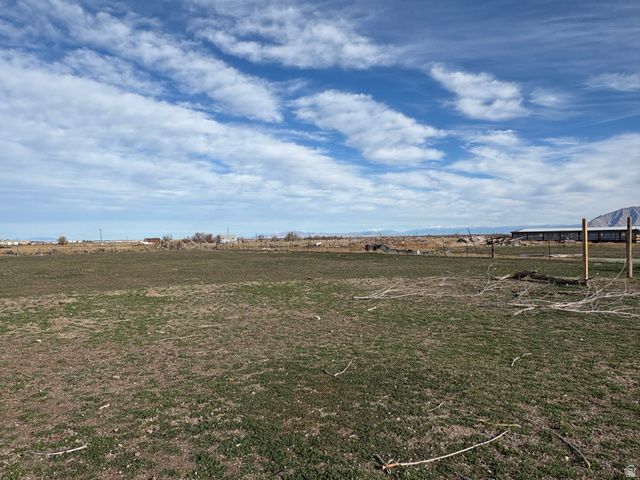 231 E NORTH ST, Grantsville, UT 84029