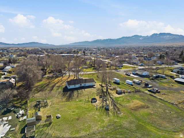 231 E NORTH ST, Grantsville, UT 84029