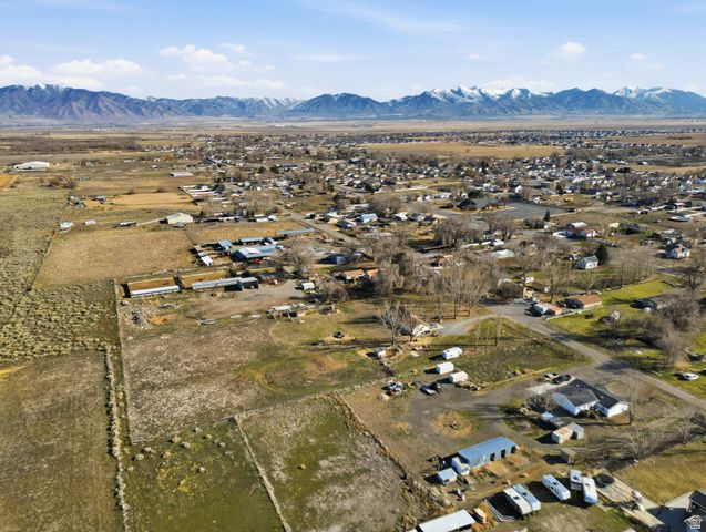 231 E NORTH ST, Grantsville, UT 84029
