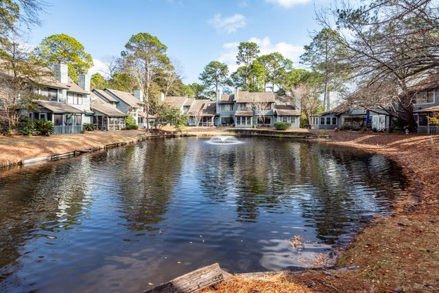 1126 Shadow Lake Circle 58, Mount Pleasant, SC 29464