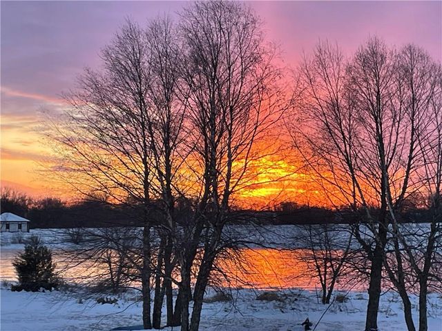 23119 Pawnee Road, Bucyrus, KS 66013