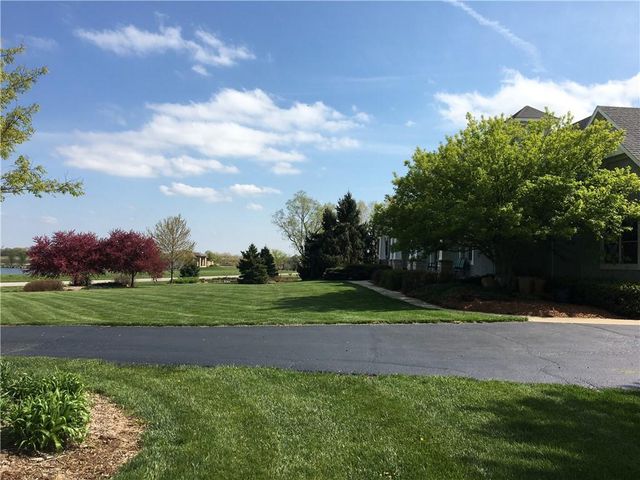 23119 Pawnee Road, Bucyrus, KS 66013