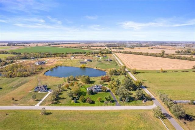 23119 Pawnee Road, Bucyrus, KS 66013