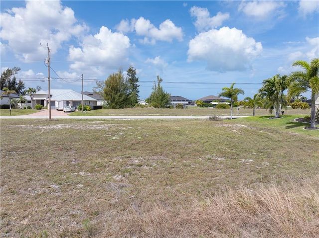 1645 NW 39th AVE, Cape Coral, FL 33993