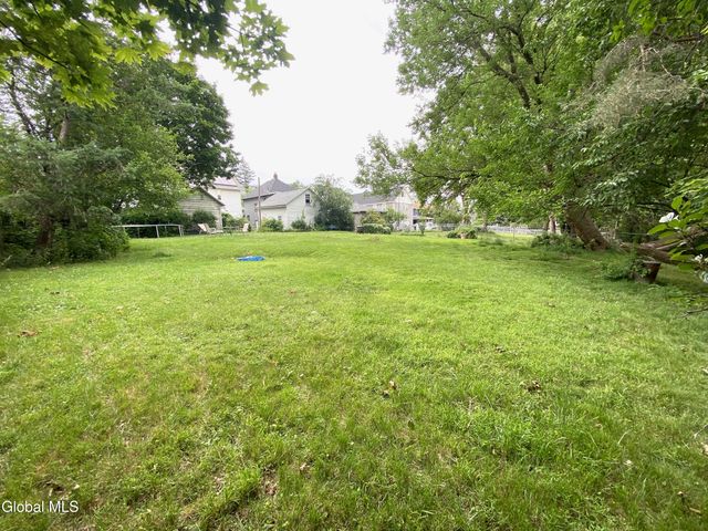 2513 15th Street, Troy, NY 12180