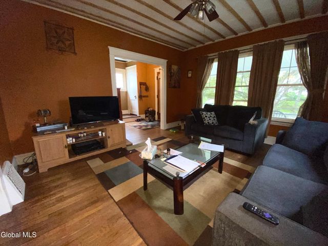 2513 15th Street, Troy, NY 12180