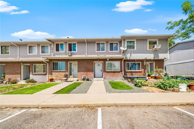 7836 Monaco Street E, Commerce City, CO 80022