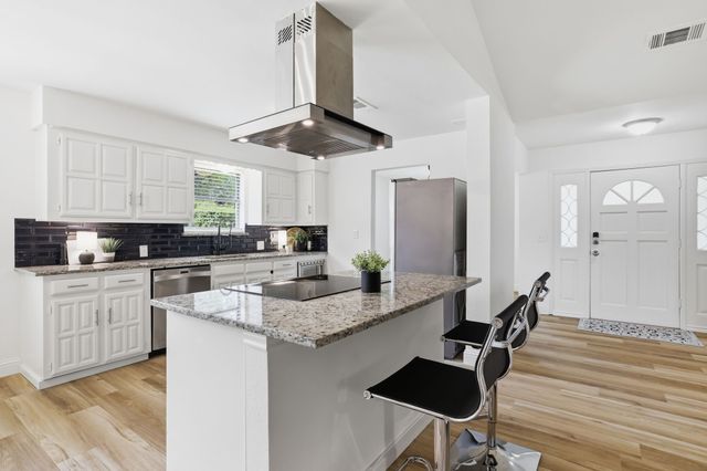 2408 Huntington Drive, Plano, TX 75075