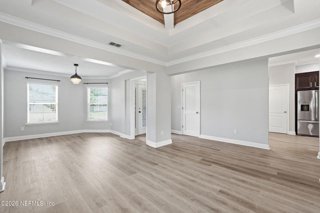 144 PRINCE ALBERT Avenue, St. Johns, FL 32259