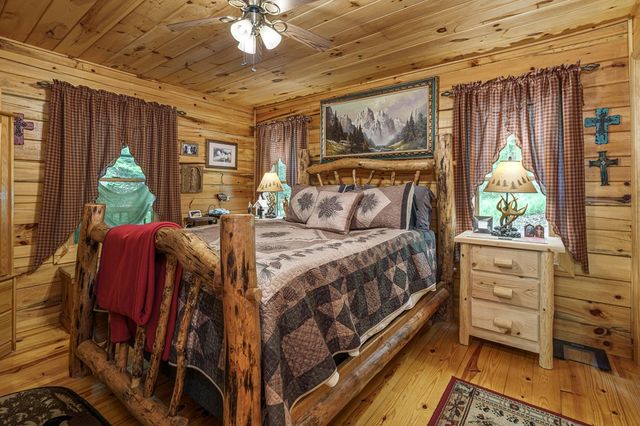 267 Laurelwood Circle, Murphy, NC 28906