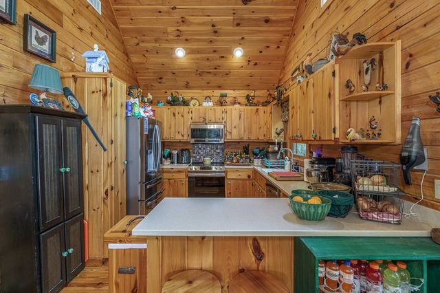 267 Laurelwood Circle, Murphy, NC 28906