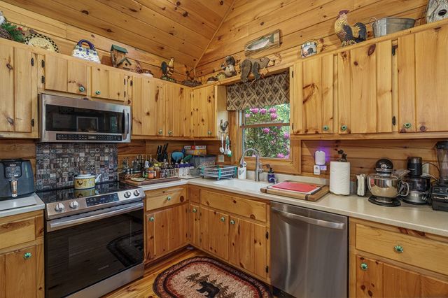 267 Laurelwood Circle, Murphy, NC 28906