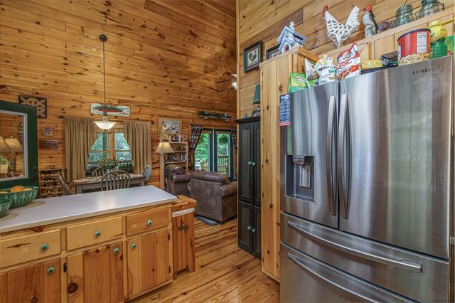 267 Laurelwood Circle, Murphy, NC 28906