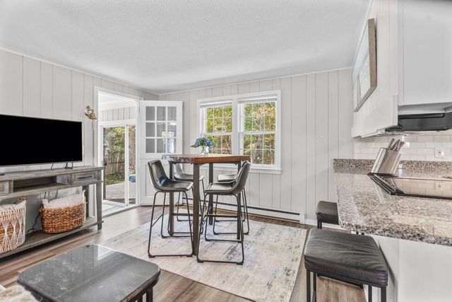 315 Prince Hinckley Road, Centerville, MA 02632