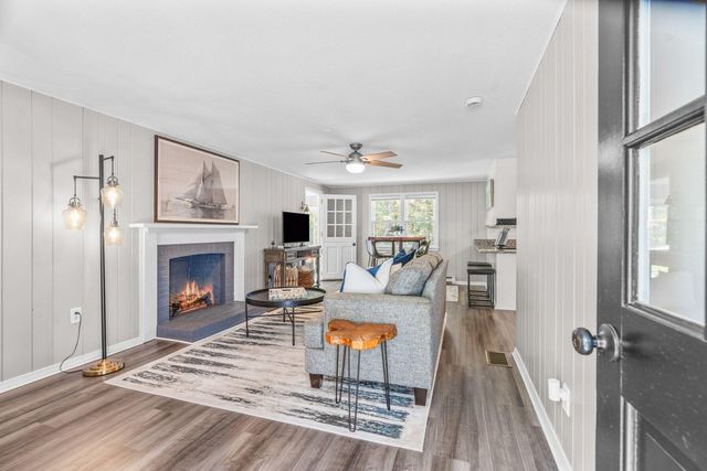 315 Prince Hinckley Road, Centerville, MA 02632