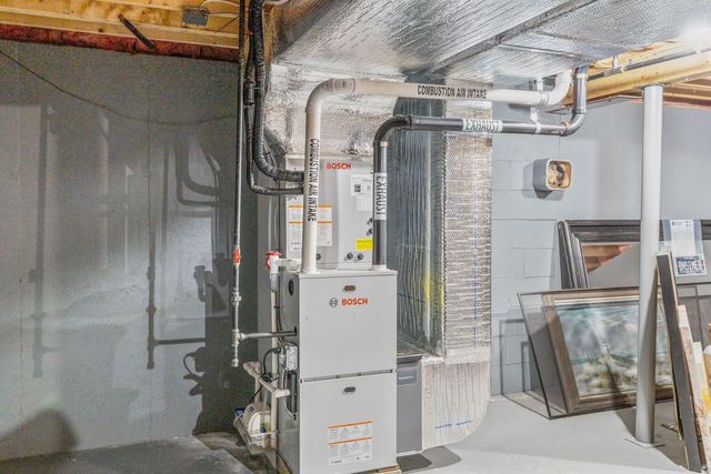 315 Prince Hinckley Road, Centerville, MA 02632