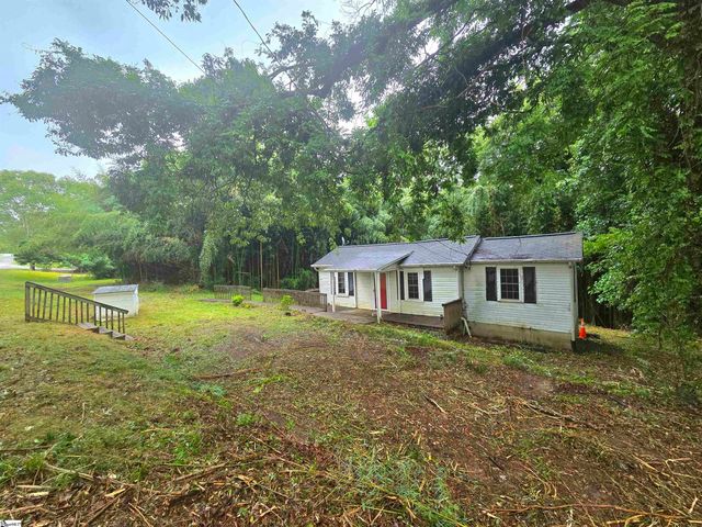 175 Long Road, Piedmont, SC 29673