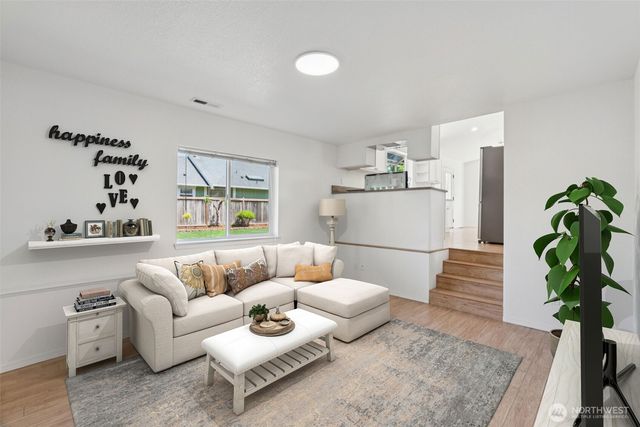 5606 39th Avenue SE, Lacey, WA 98503