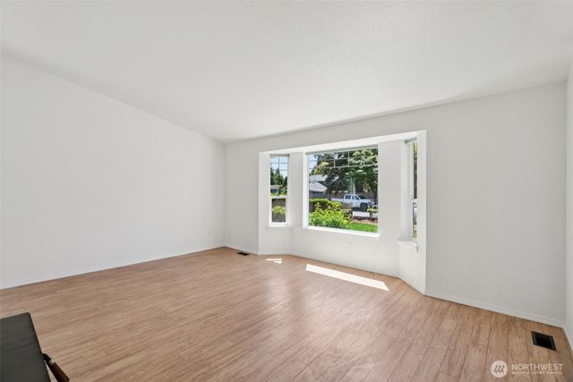 5606 39th Avenue SE, Lacey, WA 98503