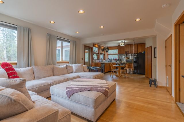488 PLEASURE DRIVE, North Pole, AK 99705