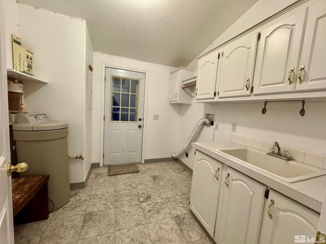 22575 Dorsey Lane, Lovelock, NV 89419