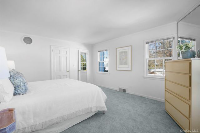 35 Byron Lane, Larchmont, NY 10538