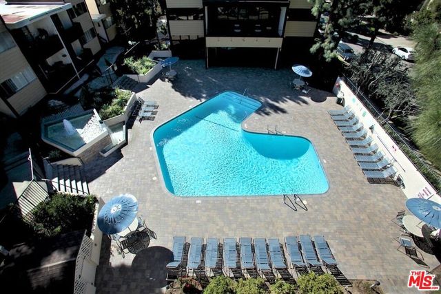 6050 Canterbury Drive E214, Culver City, CA 90230