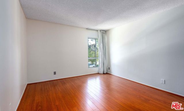 6050 Canterbury Drive E214, Culver City, CA 90230