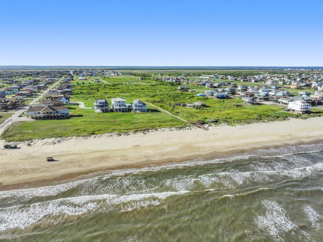 1220 Crystal Dunes Way, Crystal Beach, TX 77650