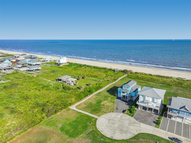 1220 Crystal Dunes Way, Crystal Beach, TX 77650
