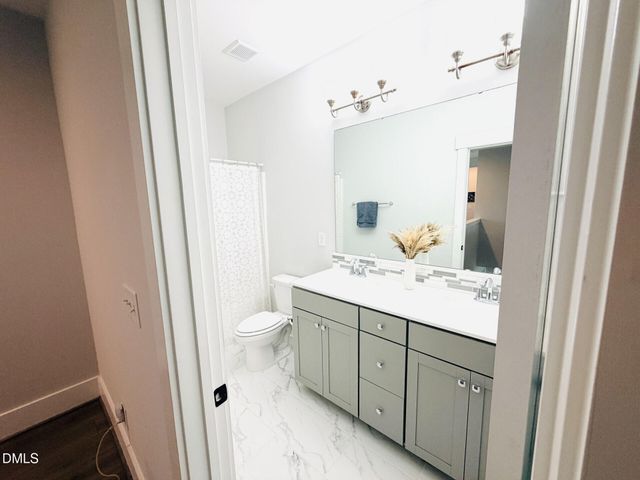 212 Moore Hill Way, Holly Springs, NC 27540